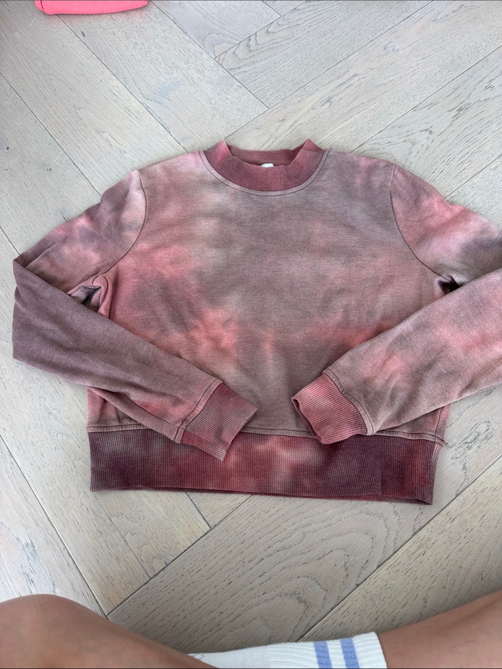 love, Fire Women's Rose Dusty Tie-Dye Crewneck Sweatshirt